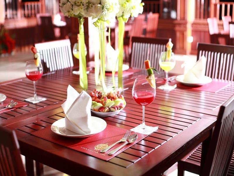 Manorom Boutique Hotel Vientiane Exterior foto