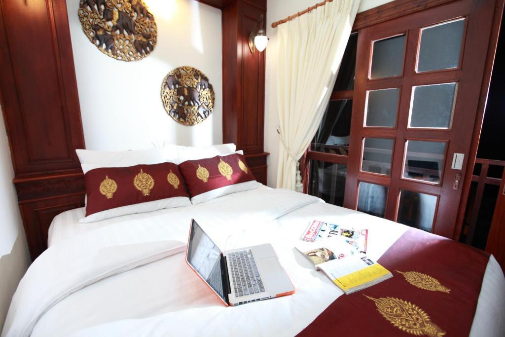 Manorom Boutique Hotel Vientiane Exterior foto