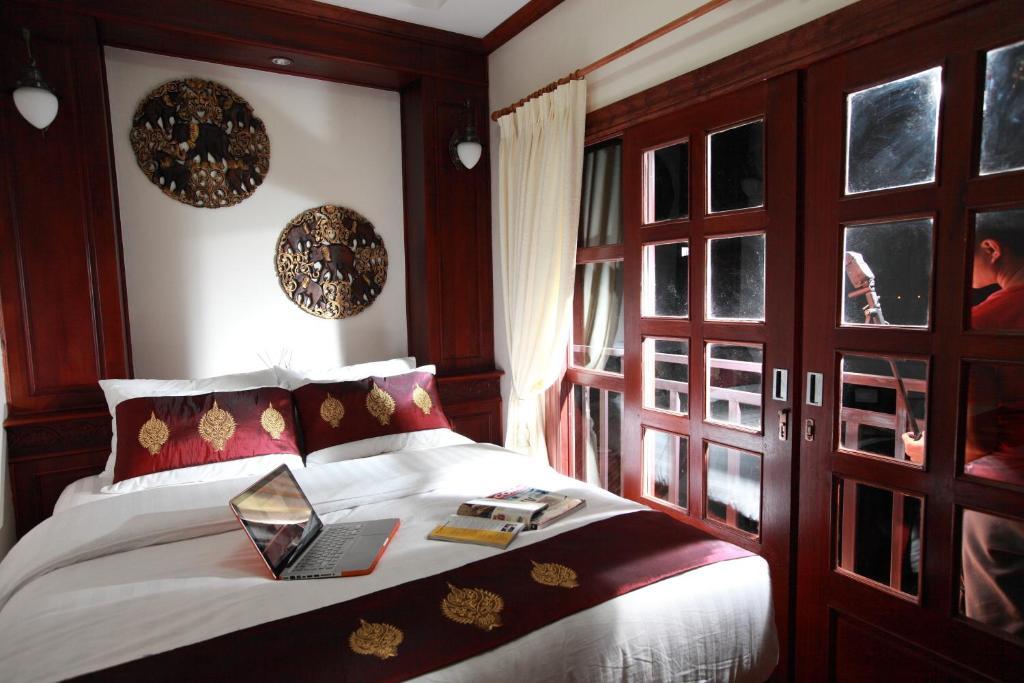Manorom Boutique Hotel Vientiane Exterior foto