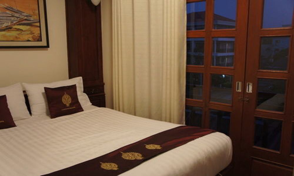 Manorom Boutique Hotel Vientiane Exterior foto