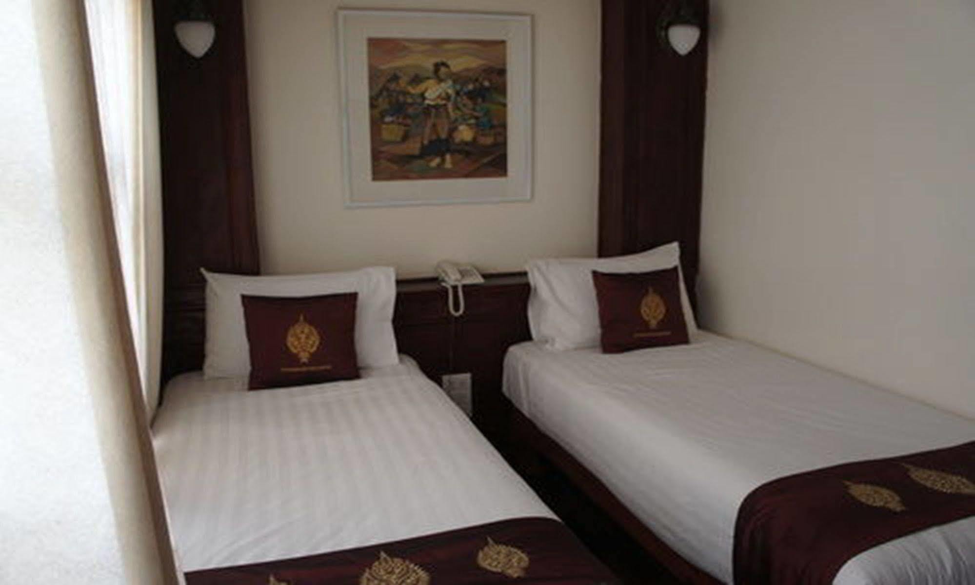 Manorom Boutique Hotel Vientiane Exterior foto