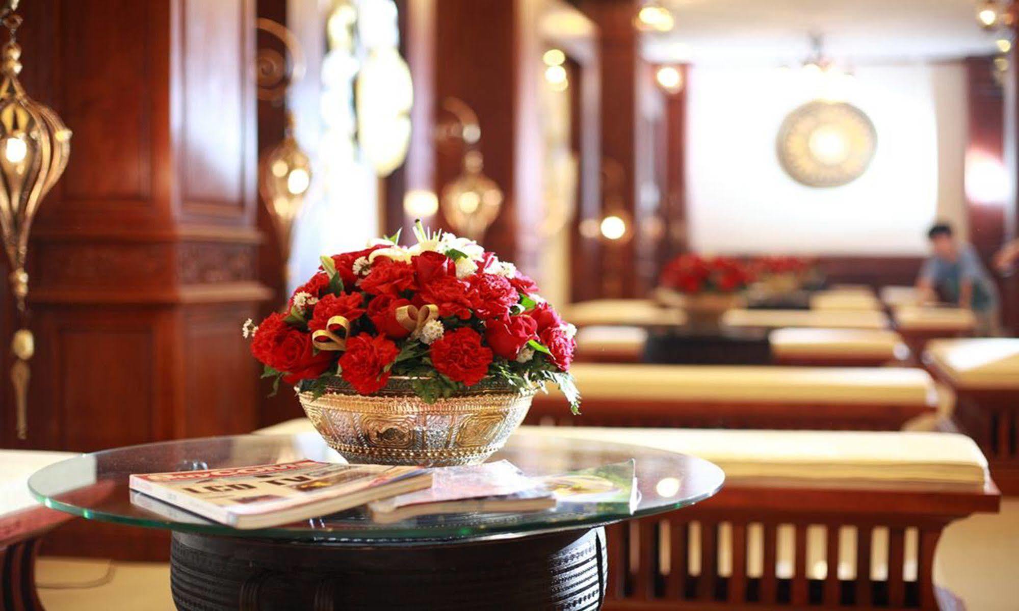 Manorom Boutique Hotel Vientiane Exterior foto